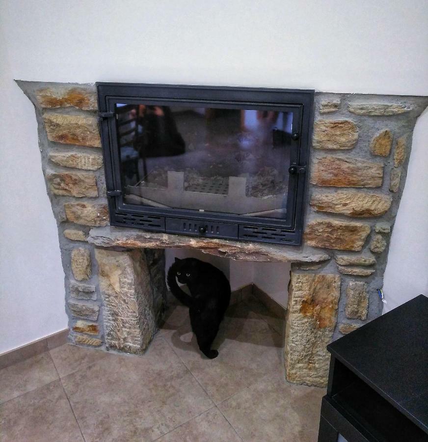 Casa rural El Gato Negro Trefacio Esterno foto